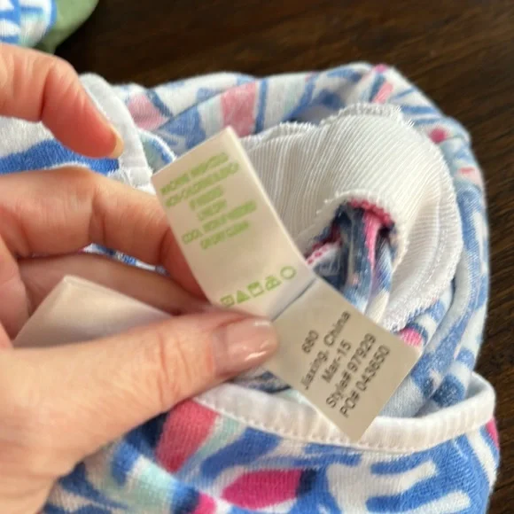 Lilly Pulitzer Dixon Terrycloth Romper Red, Right, Return XS - Picture 8 of 8